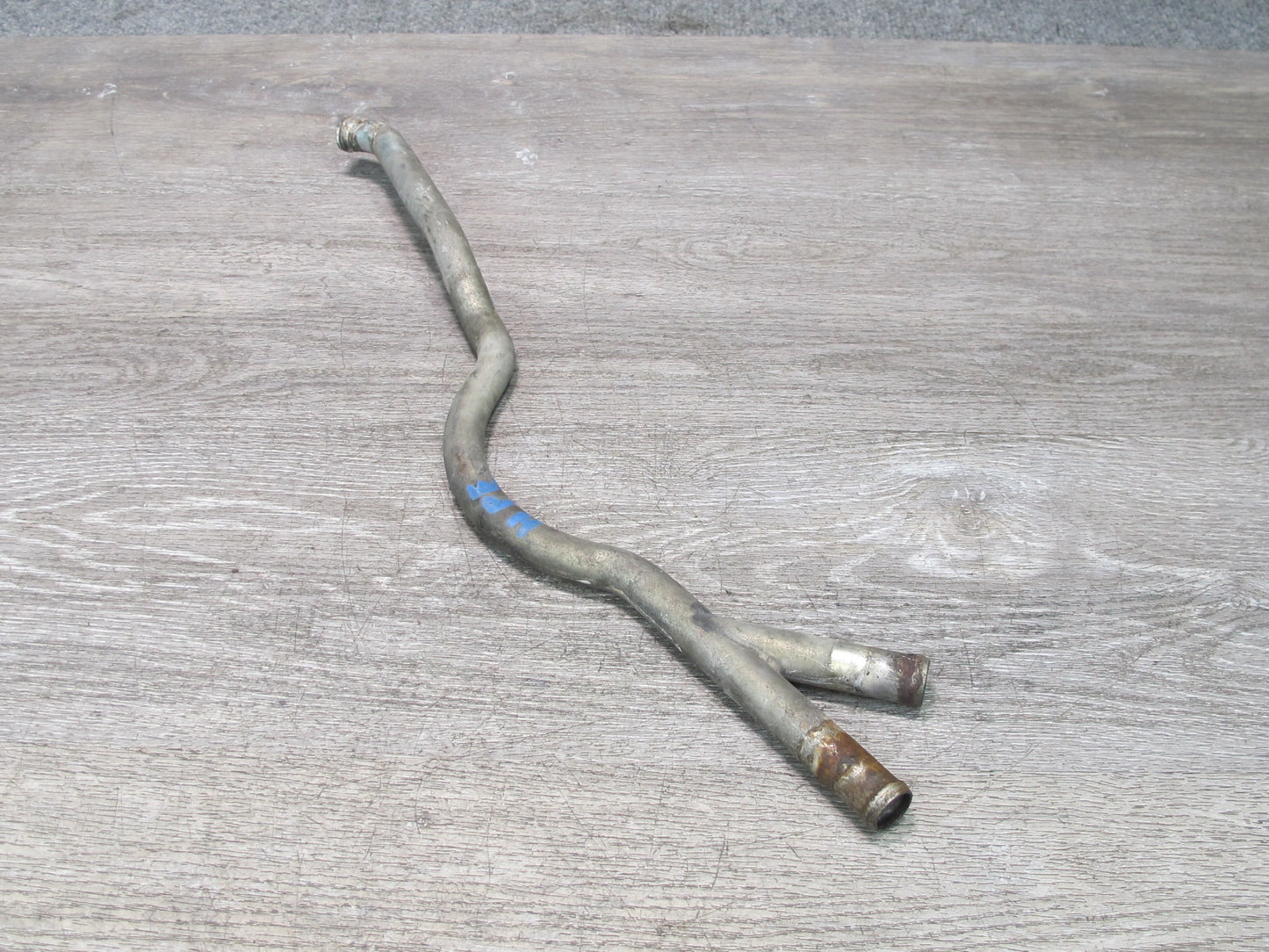 1985 Porsche 928 S Engine Coolant Hose Pipe Line Tube