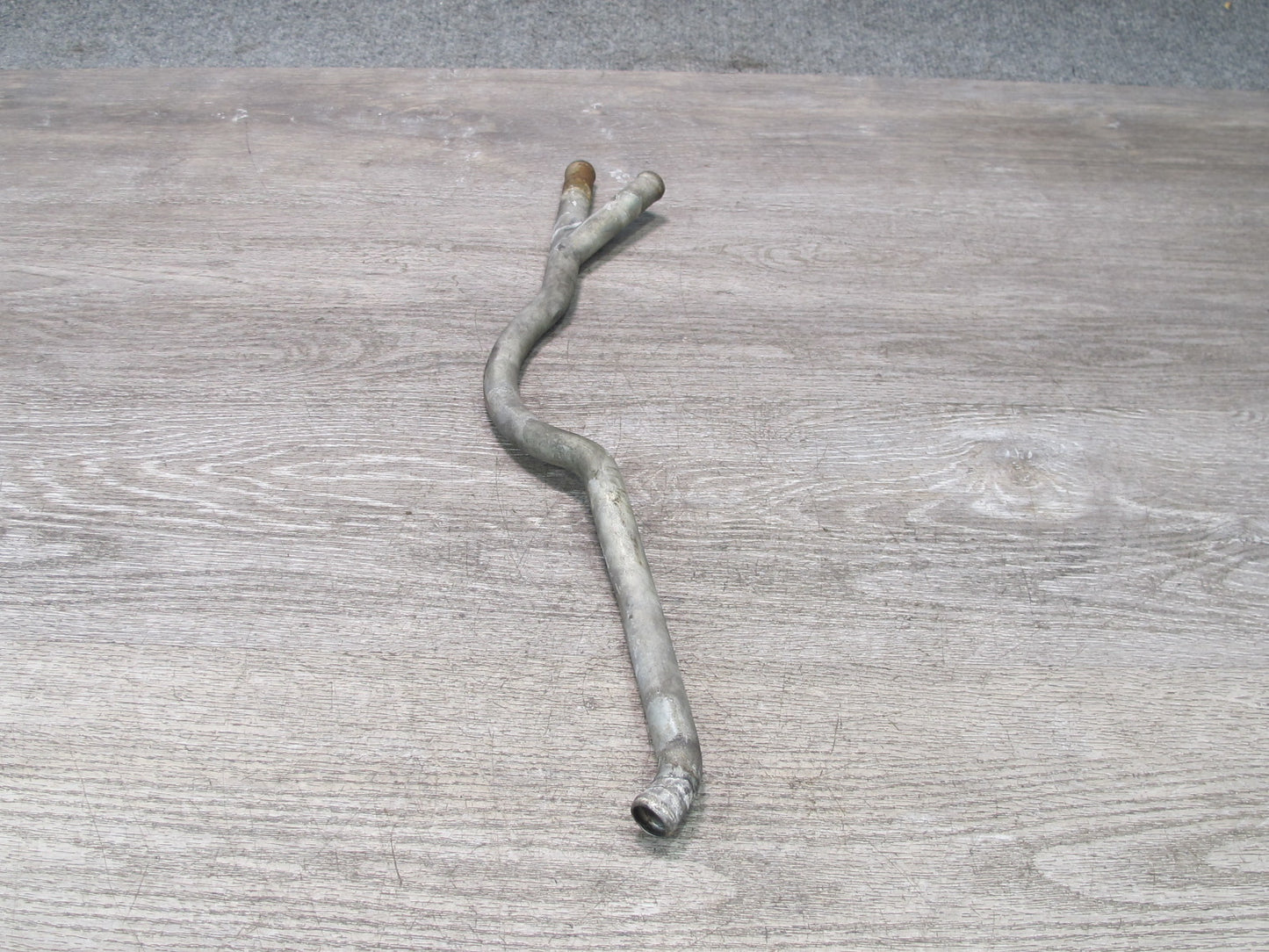 1985 Porsche 928 S Engine Coolant Hose Pipe Line Tube
