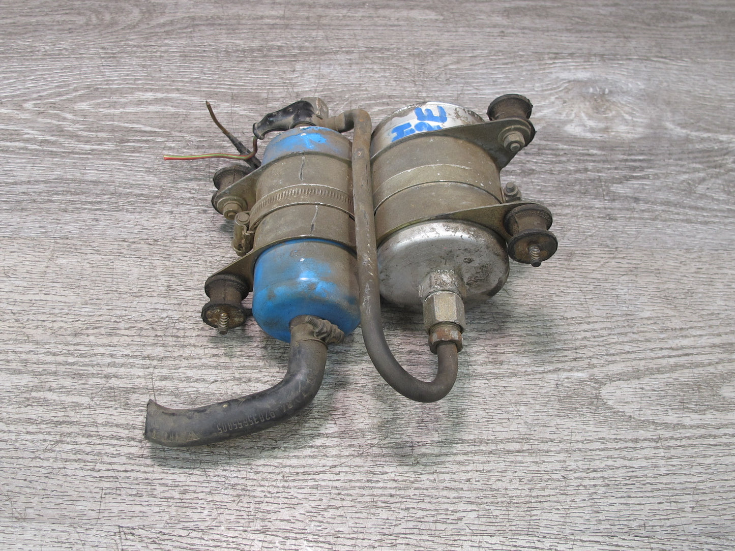 1984-1986 Porsche 928 S Fuel Gas Pump Filter Assembly