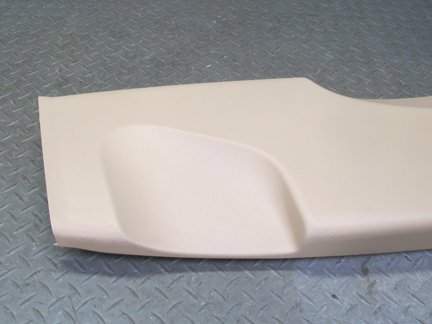 2015-2018 Porsche Macan Interior B Pillar Lower Trim Cover Panel Set of 2