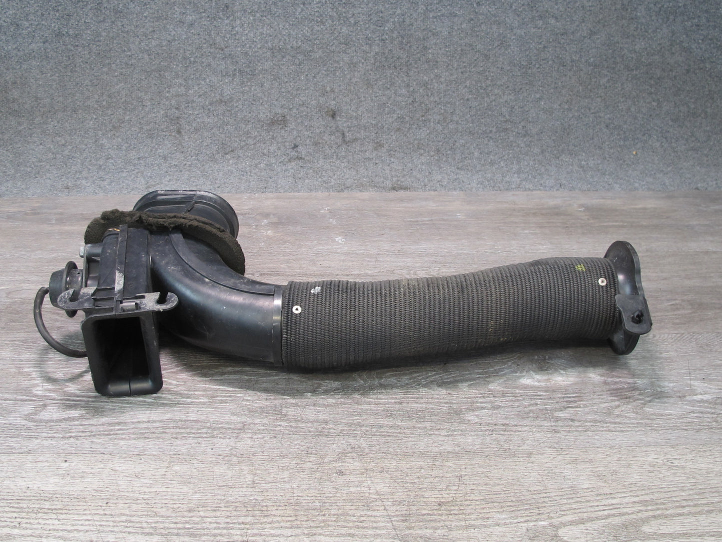 04-11 Mazda RX8 A/T Air Intake Duct Pipe Tube N3H3-13-200-2 OEM