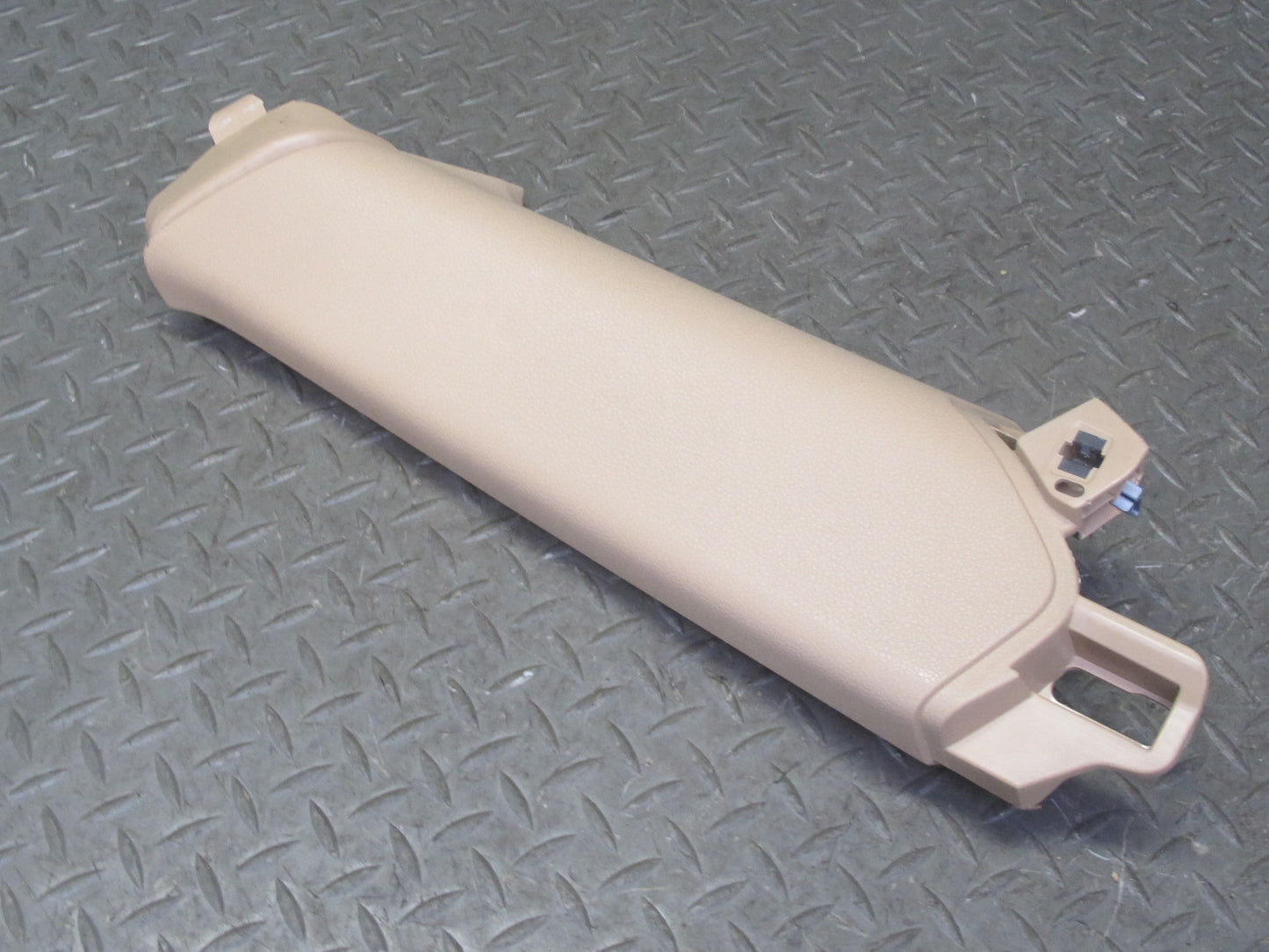 2015-2018 Porsche Macan Rear Interior D Pillar Trim Cover Panel Set of 2