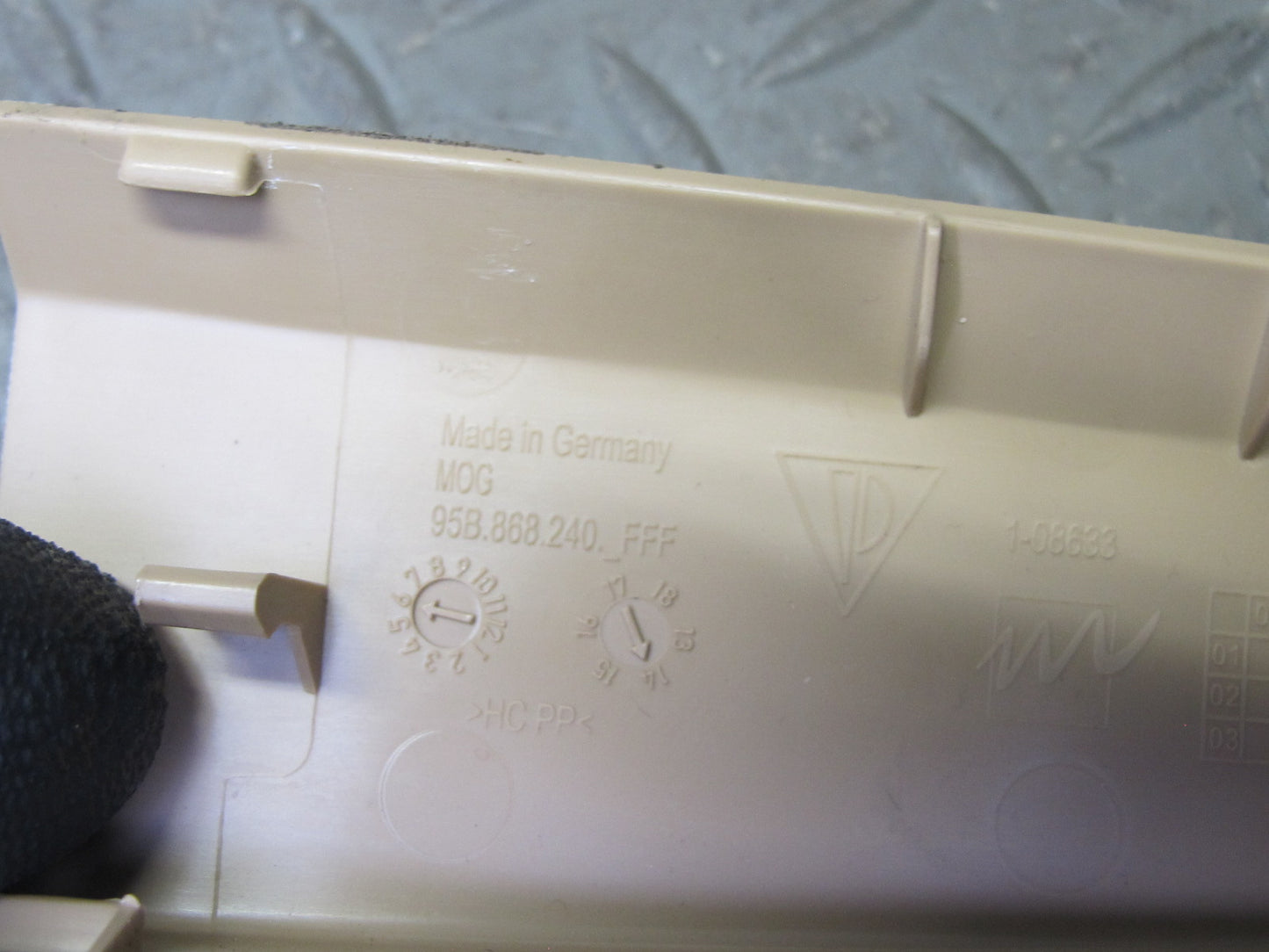 2015-2018 Porsche Macan Front Interior A Pillar Lower Trim Cover Panel Set of 2