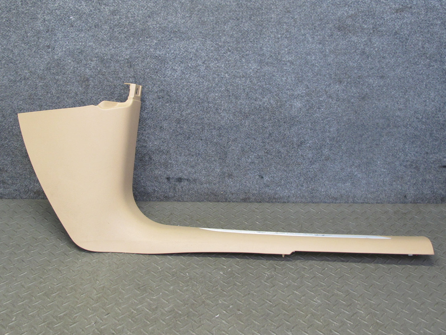 2015-2018 Porsche Macan Front Left & Right Door Scuff Sill Plate Trim Panel Set