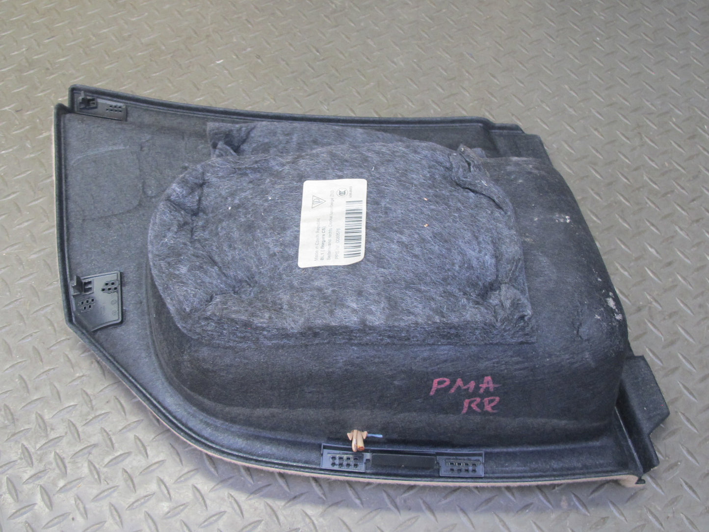 2015-2018 Porsche Macan Rear Right Side Trunk Trim Cover Panel 95B863880