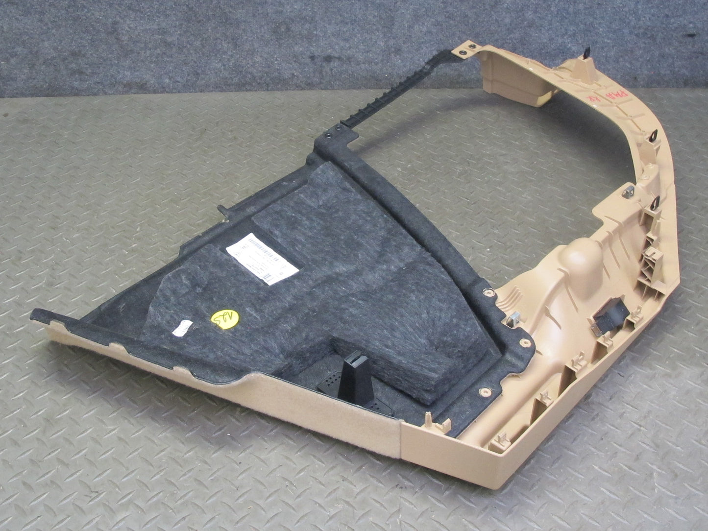 2015-2018 Porsche Macan Rear Right Side Trunk Trim Cover Panel 95B863880