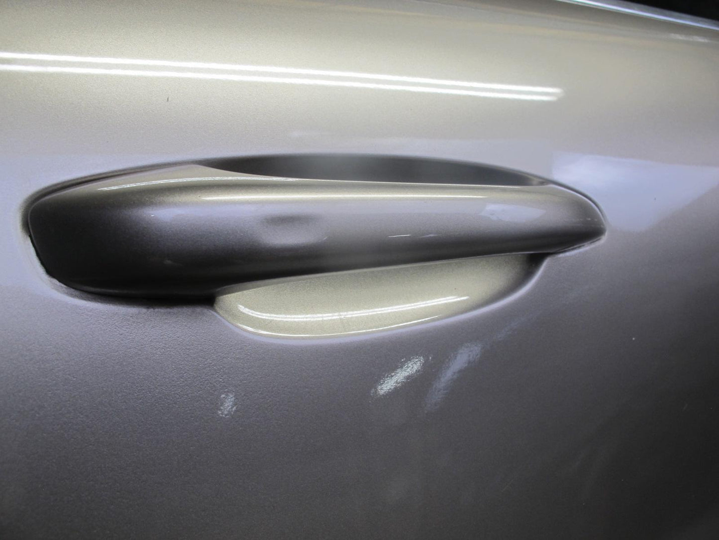 15-18 Porsche Macan Rear Right Door Shell Panel w Keyless Handle Window Motor