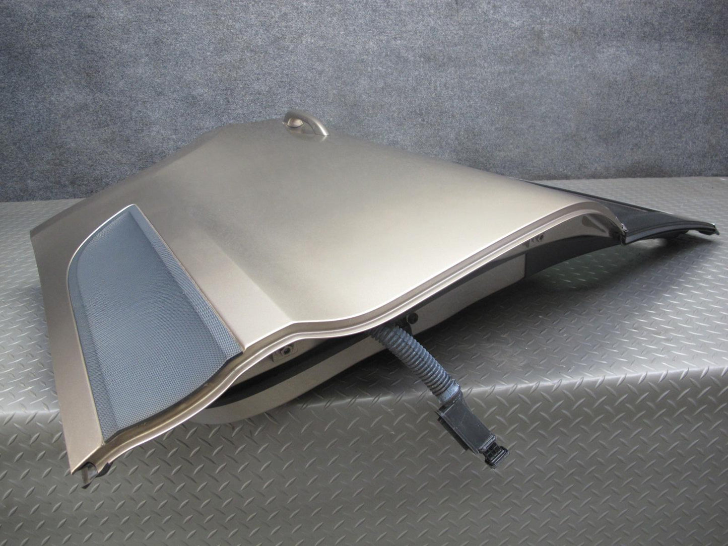 15-18 Porsche Macan Rear Right Door Shell Panel w Keyless Handle Window Motor