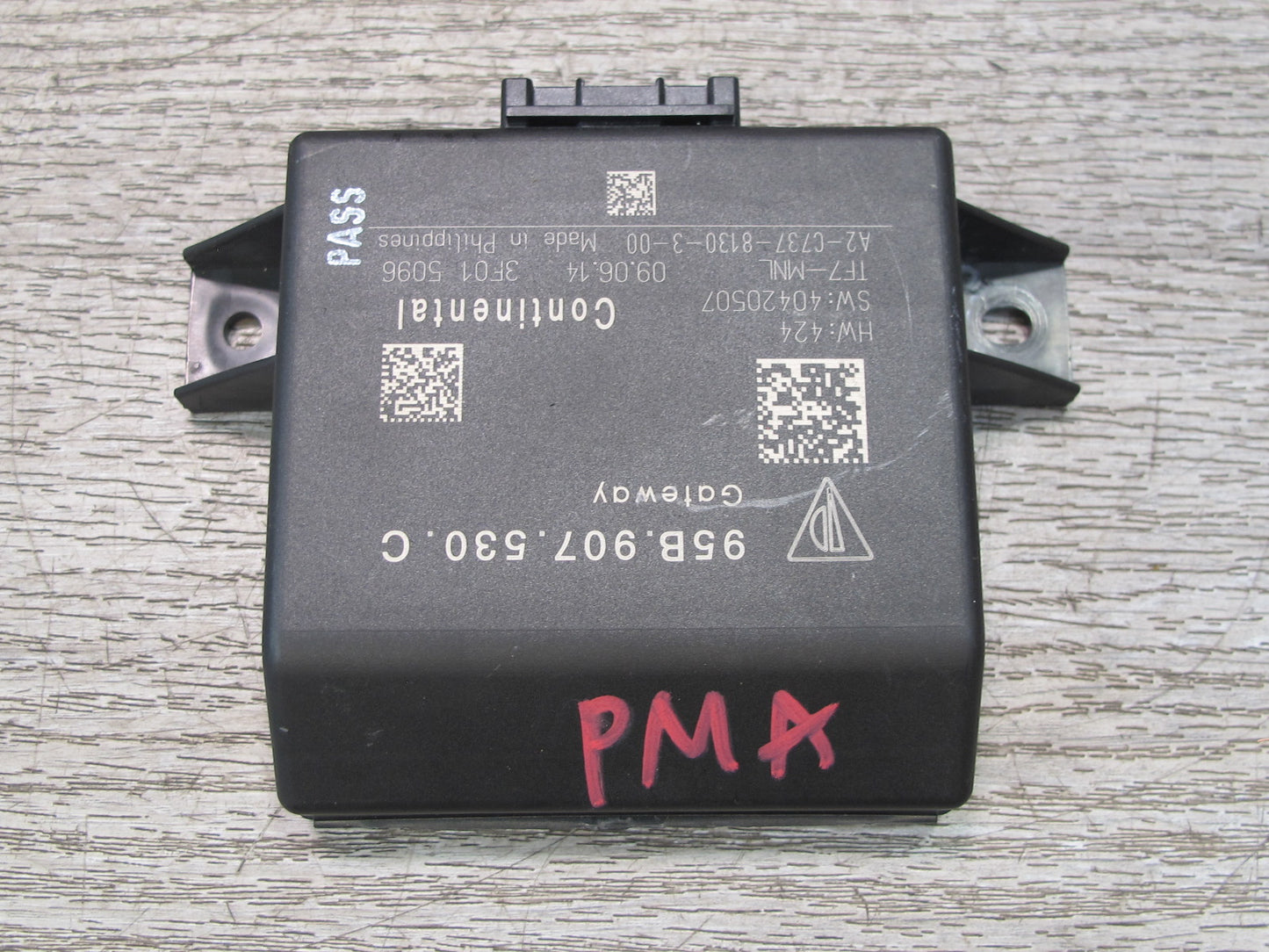2015-2018 Porsche Macan Gateway Control Module 95B907530C