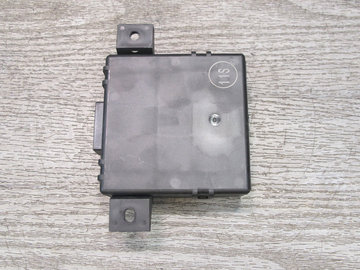 2015-2018 Porsche Macan Gateway Control Module 95B907530C