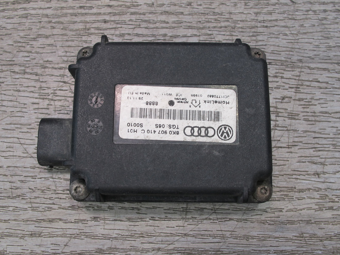 2015-2025 Porsche Macan Garage Door Opener Control Module 8K0907410C