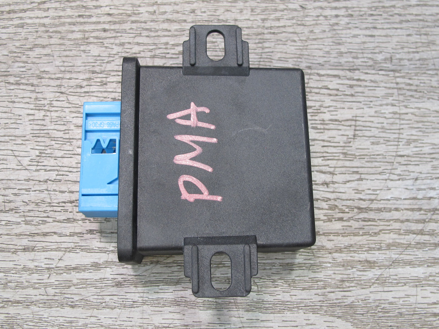 2015-2018 Porsche Macan Headlight Lamp Control Module 7PP907357F