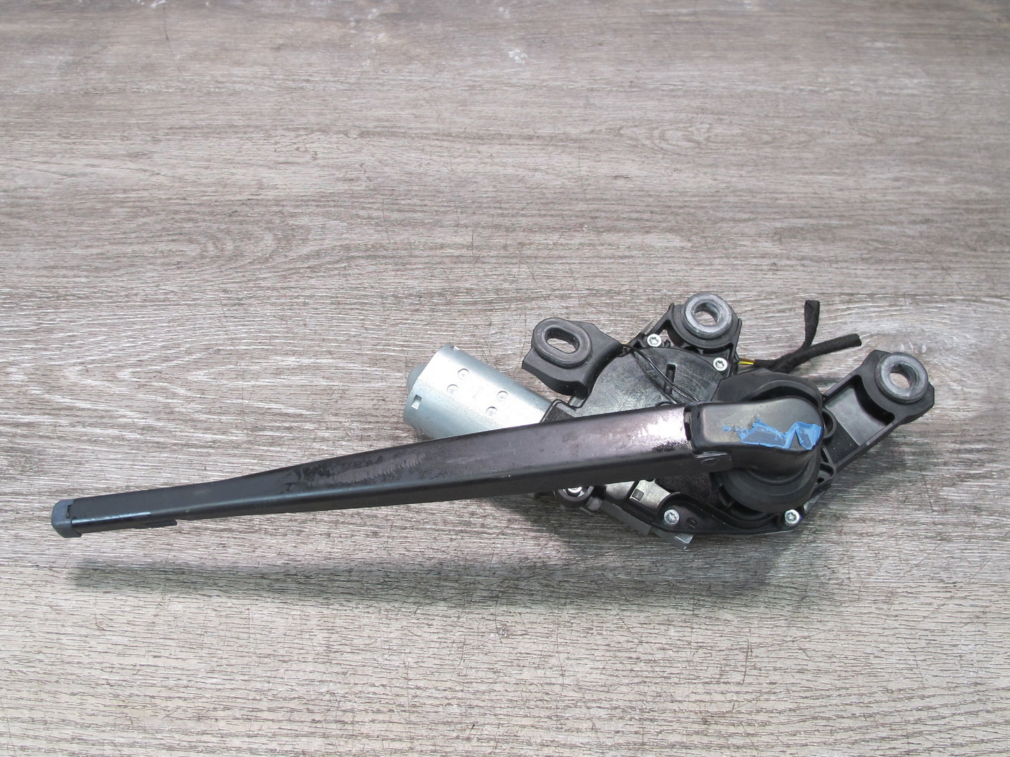 2015-2025 Porsche Macan Rear Trunk Lid Tailgate Hatch Wiper Motor w Arm