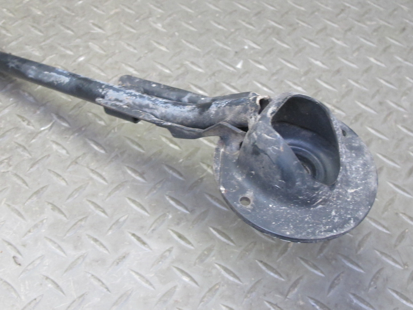 03-09 Nissan 350Z Z33 Convertible Rear Crossmember Stay Bracket Bar OEM