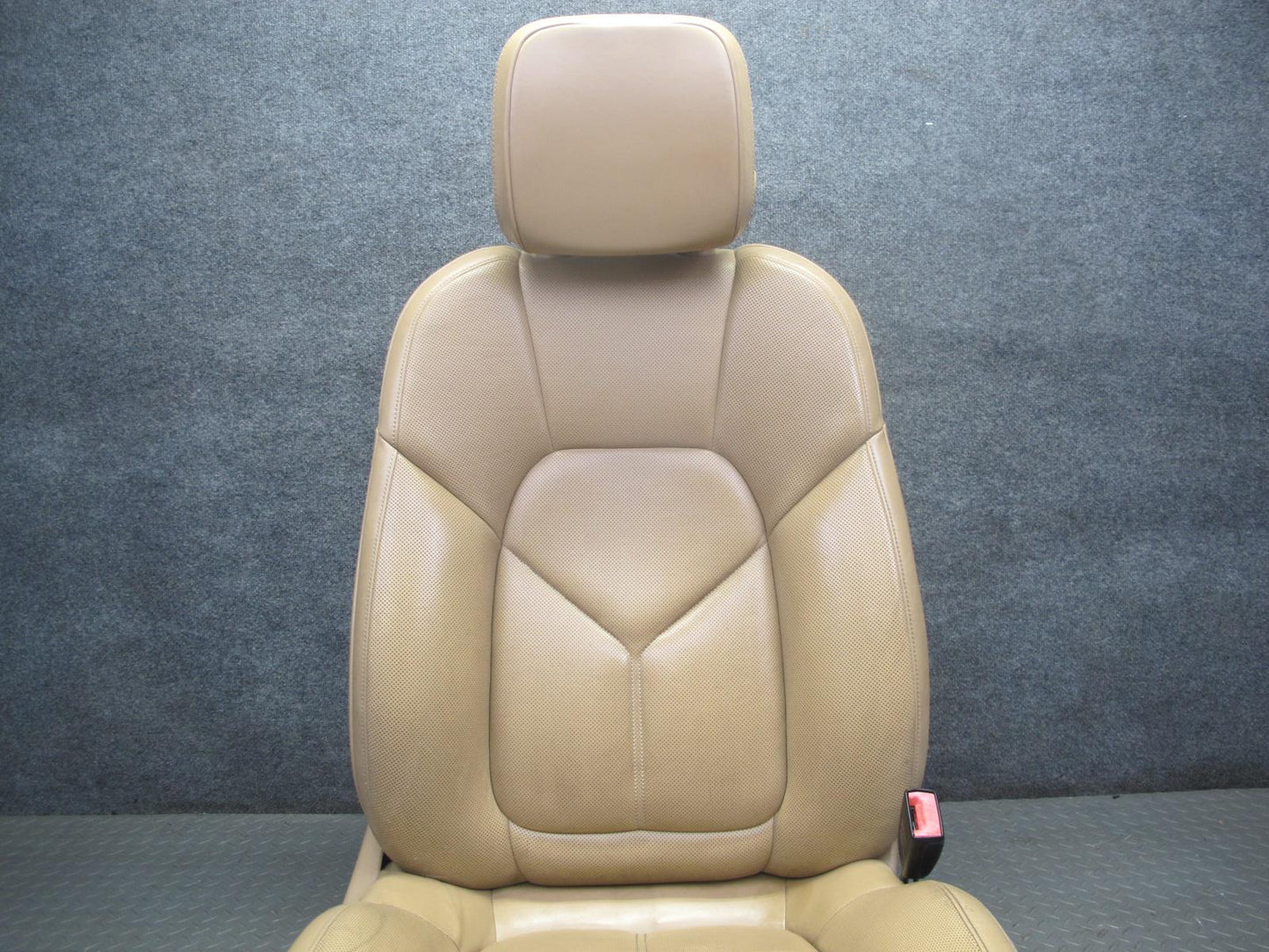 15-18 Porsche Macan Front & Rear Heated Perforated Leather Seat Set Luxorbeige