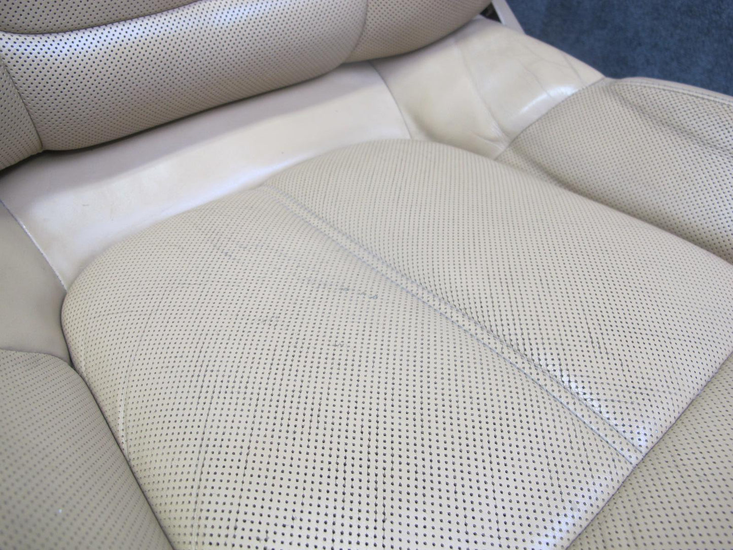 15-18 Porsche Macan Front & Rear Heated Perforated Leather Seat Set Luxorbeige