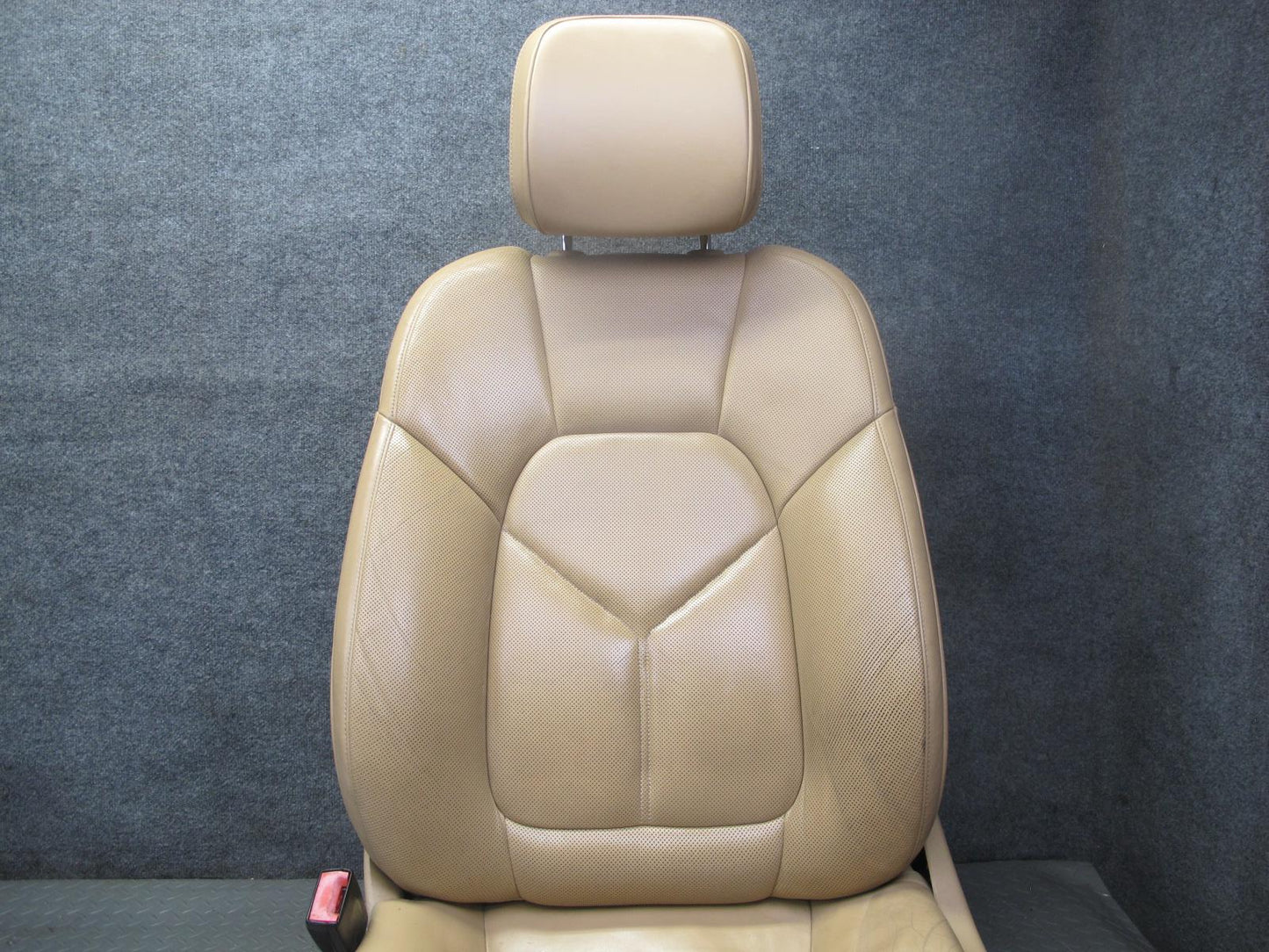 15-18 Porsche Macan Front & Rear Heated Perforated Leather Seat Set Luxorbeige