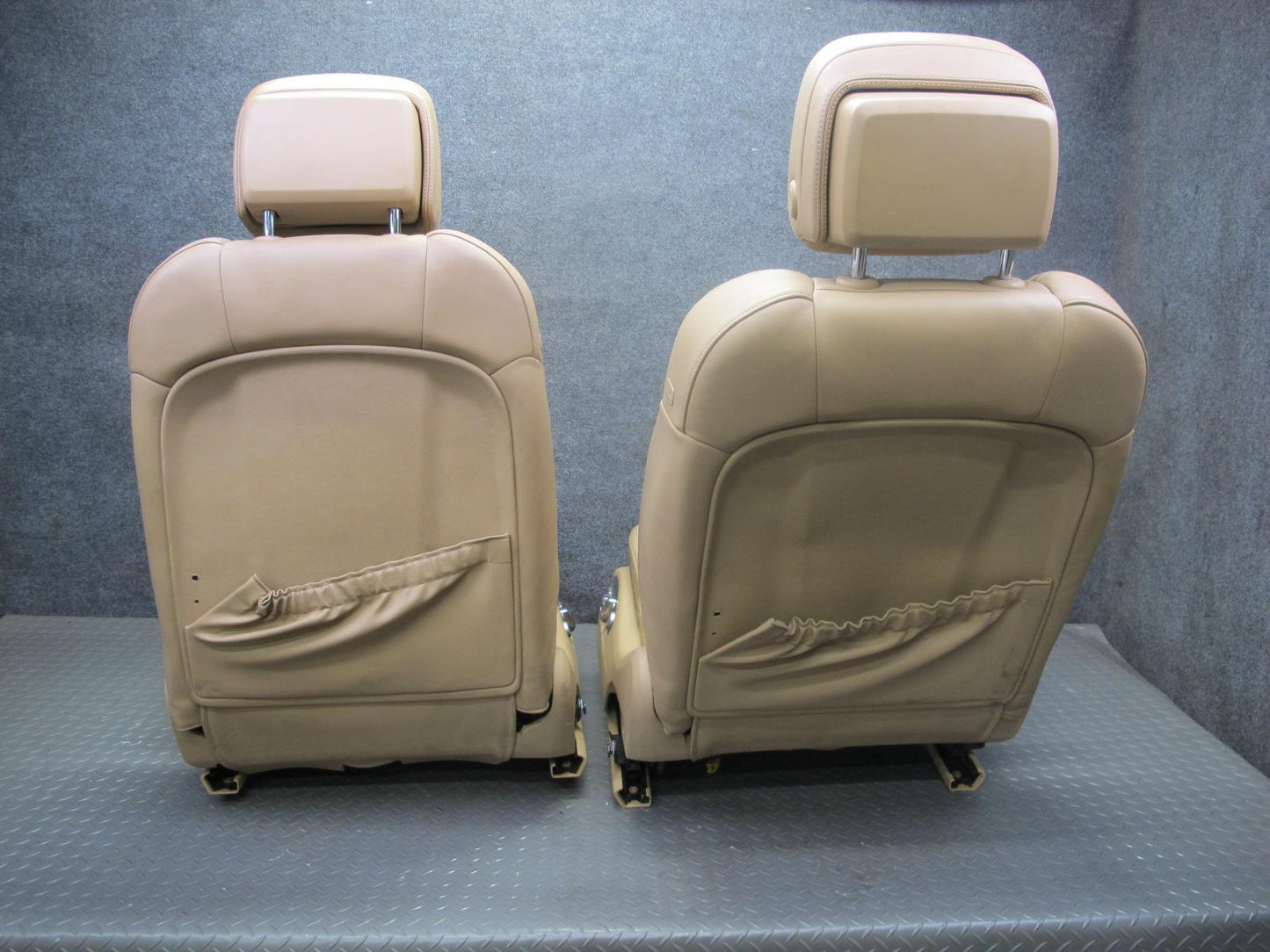 15-18 Porsche Macan Front & Rear Heated Perforated Leather Seat Set Luxorbeige