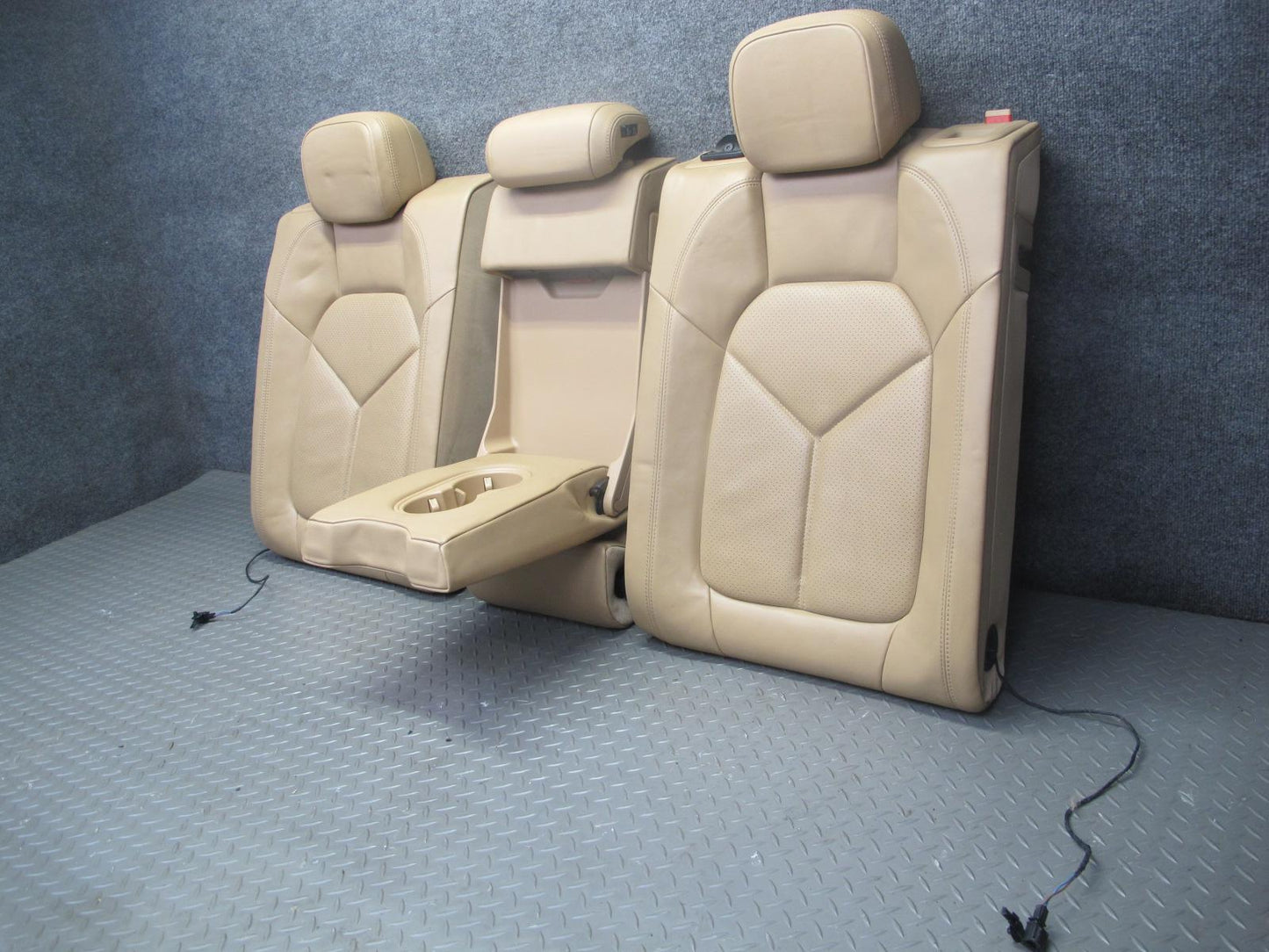 15-18 Porsche Macan Front & Rear Heated Perforated Leather Seat Set Luxorbeige