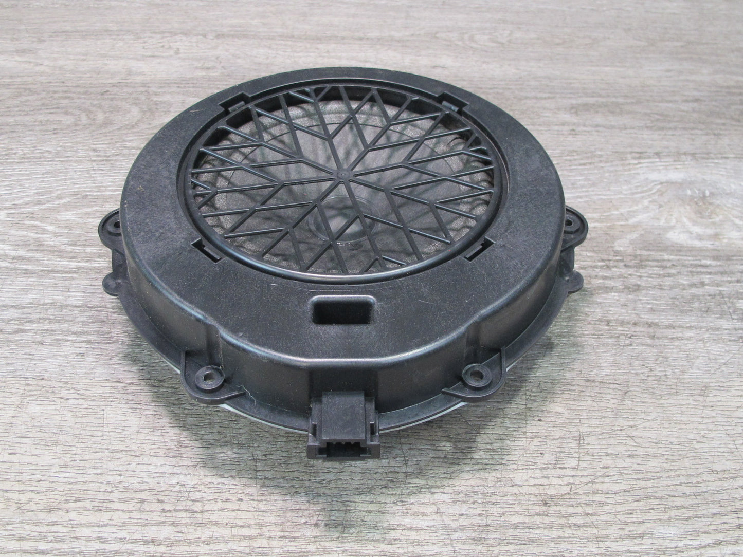 2015-2025 Porsche Macan Rear Left & Right Door Speaker Set of 2 97064565102