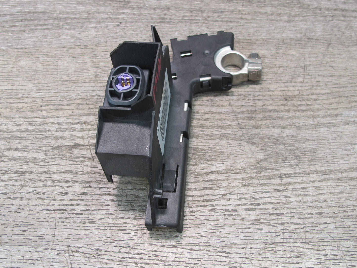 2015-2025 Porsche Macan Positive Battery Terminal Central Overload Protection
