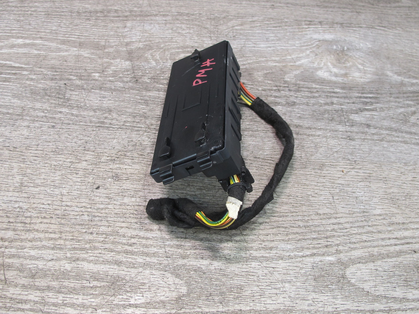 2015-2016 Porsche Macan Rear Trunk Lid Liftgate Control Module 7P5959107E