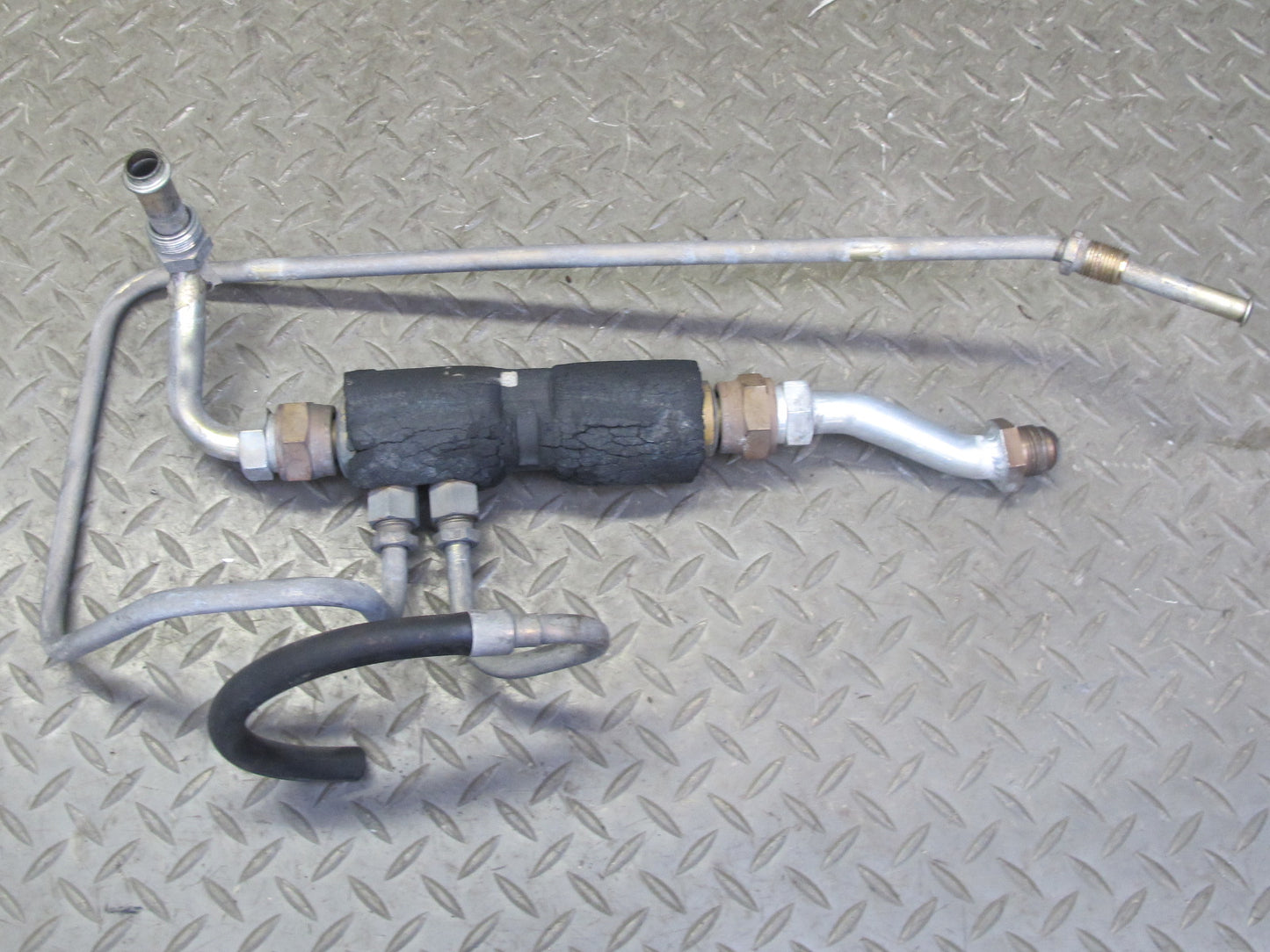1985-1986 Porsche 928 A/C Air Conditioning Hose Pipe Line Dryer Set