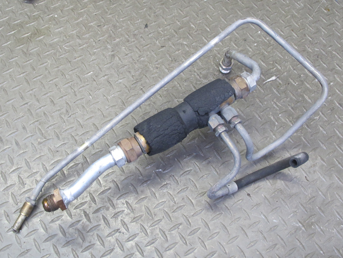 1985-1986 Porsche 928 A/C Air Conditioning Hose Pipe Line Dryer Set