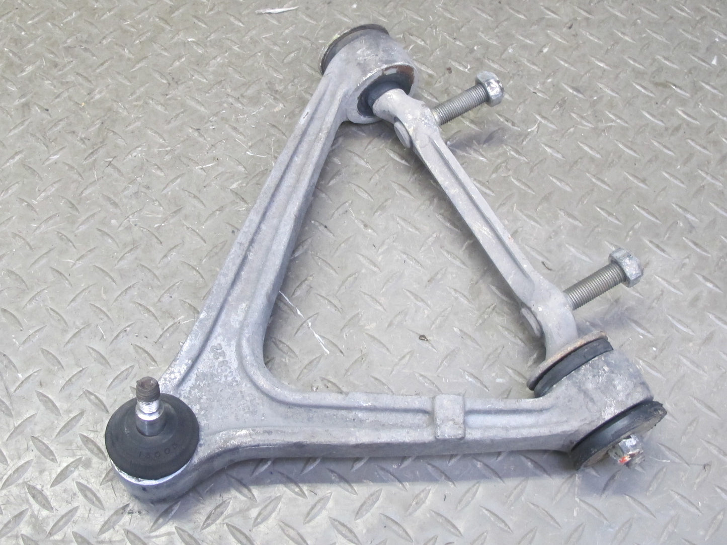 1984-1986 Porsche 928 S Front Right Upper & Lower Control Arm Bracket Set