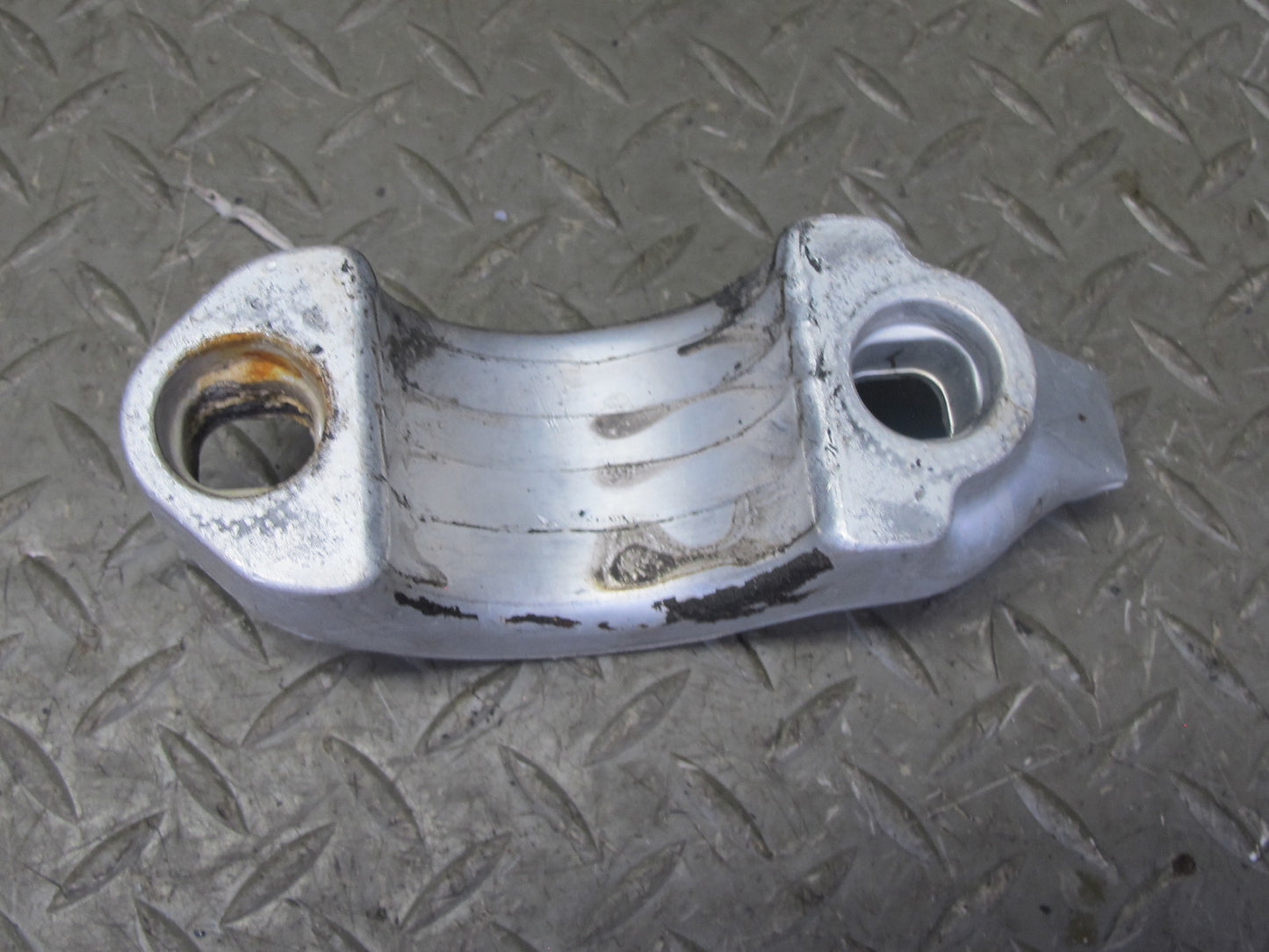 1984-1986 Porsche 928 S Front Left Upper & Lower Control Arm Bracket Set