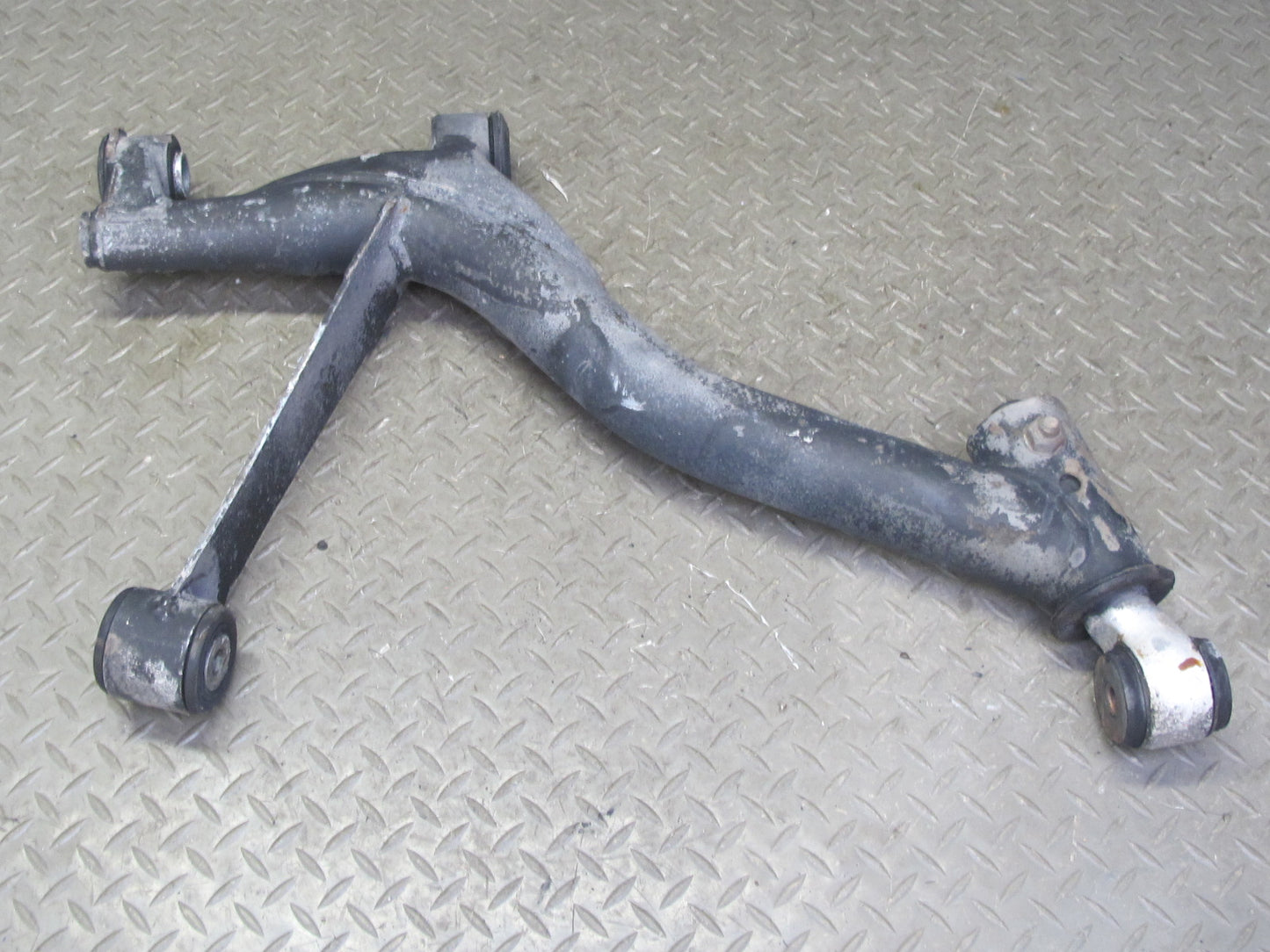 1984-1995 Porsche 928 S Rear Right Suspension Lower Control Arm
