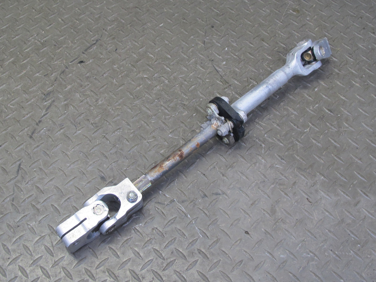 1984-1989 Porsche 928 S Steering Column Lower Linkage U Joint Shaft