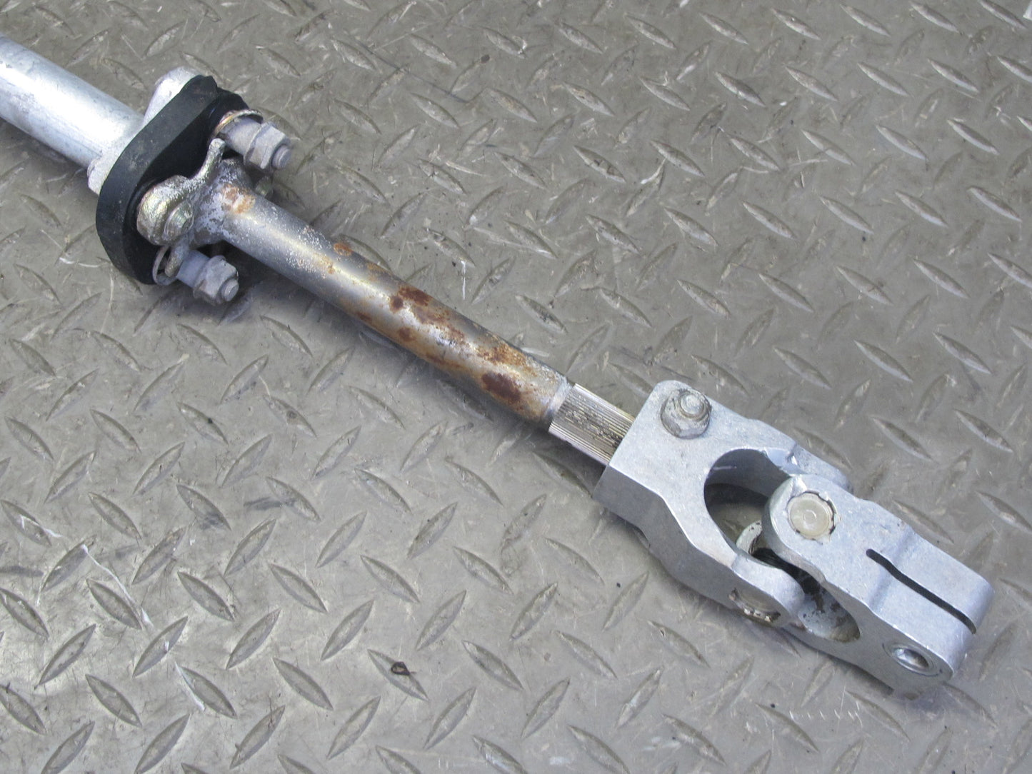 1984-1989 Porsche 928 S Steering Column Lower Linkage U Joint Shaft