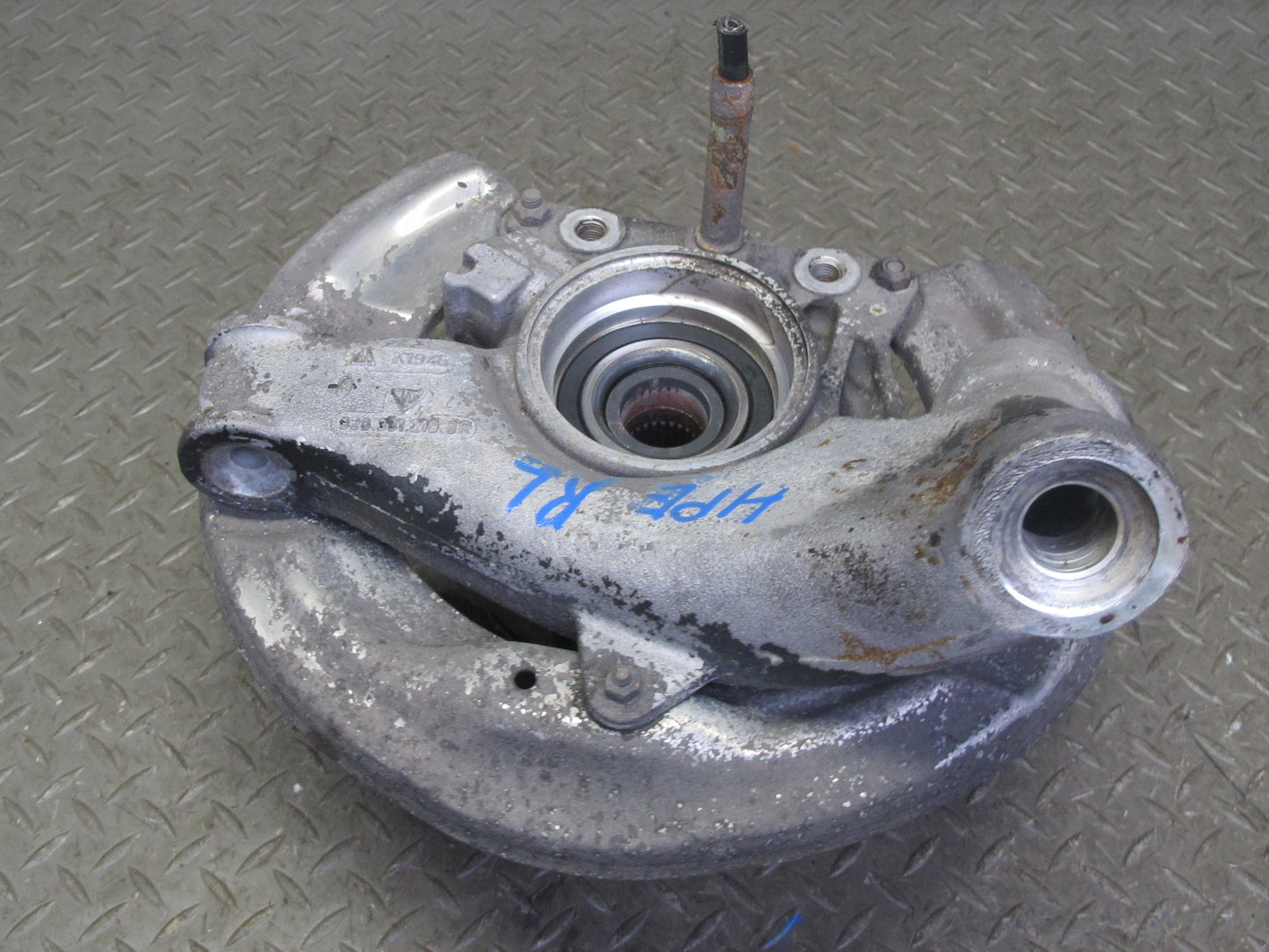 1984-1985 Porsche 928 S Rear Left Spindle Knuckle Wheel Hub Bearing