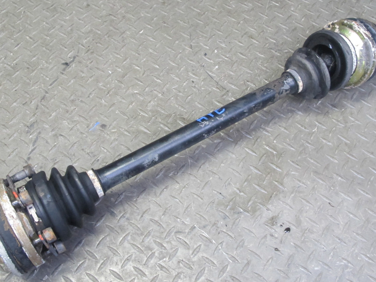 1985-1995 Porsche 928 S A/T Rear Left or Right Side Suspension Axle Shaft