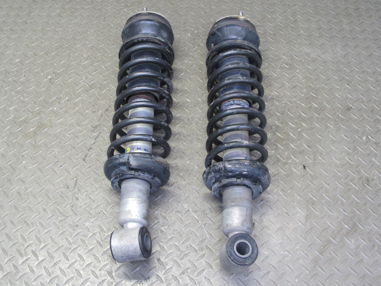 1983-1986 Porsche 928 S Rear Left & Right Side Strut Shock Absorber Set Bilstein
