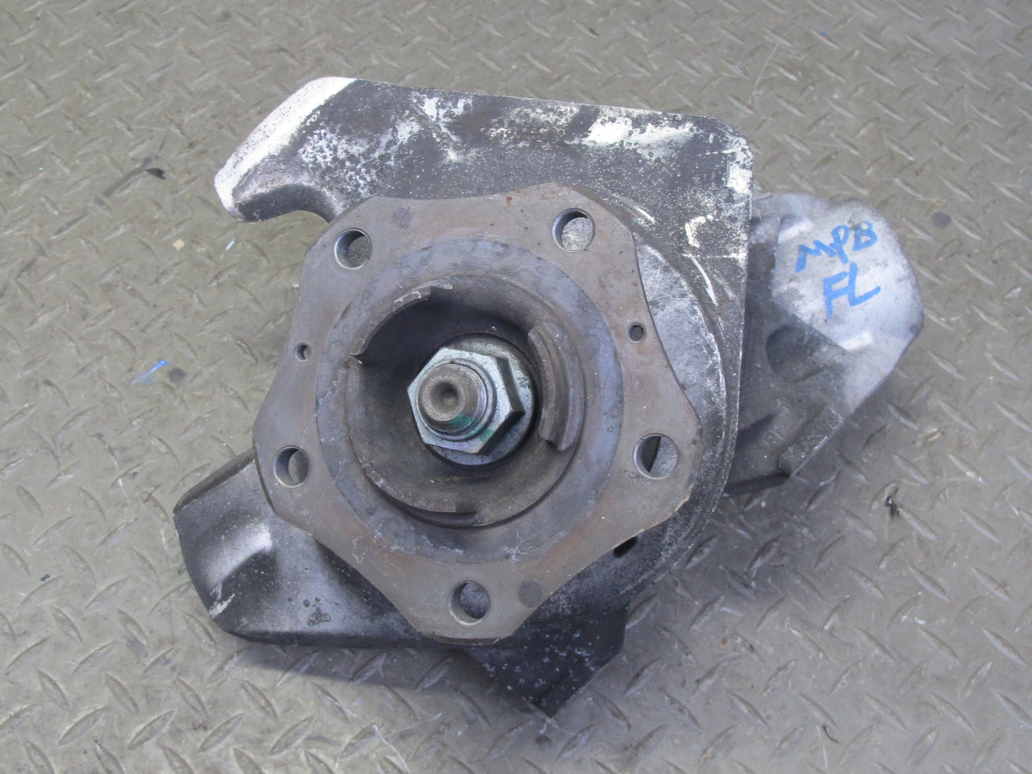 1997-2004 Porsche Boxster 986 Front Left Side Spindle Knuckle Wheel Hub Bearing