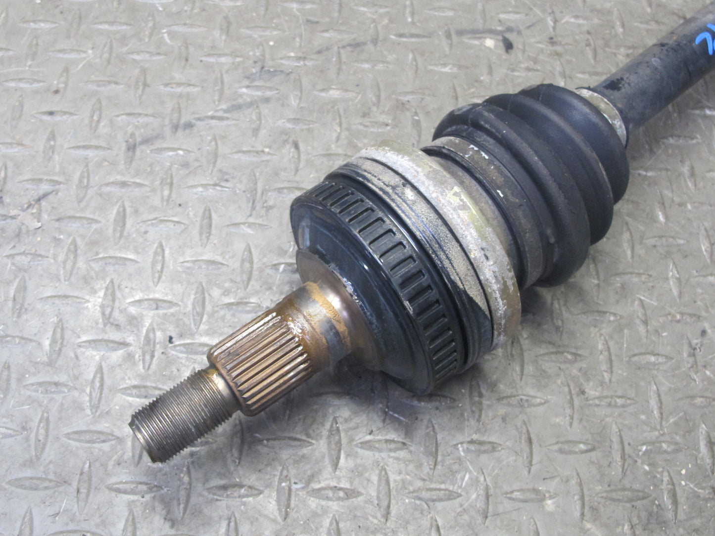 1997-2002 Porsche Boxster 986 M/T 5-SPEED Rear Left Side Suspension Axle Shaft