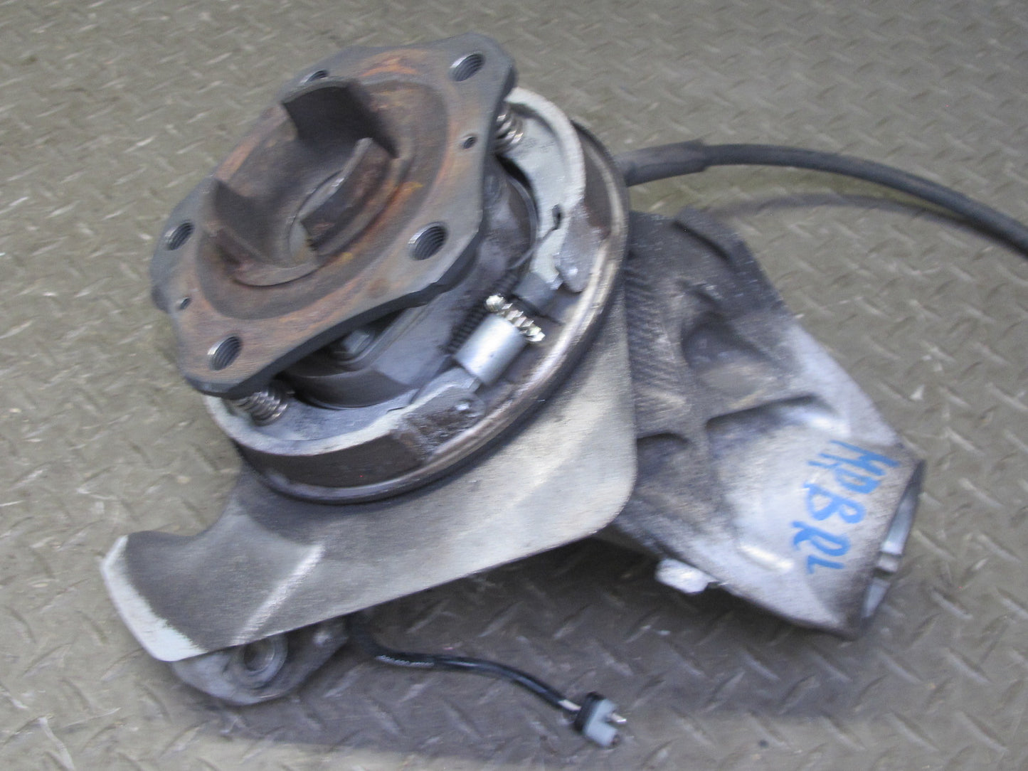1997-2004 Porsche Boxster 986 Rear Left Side Spindle Knuckle Wheel Hub Bearing
