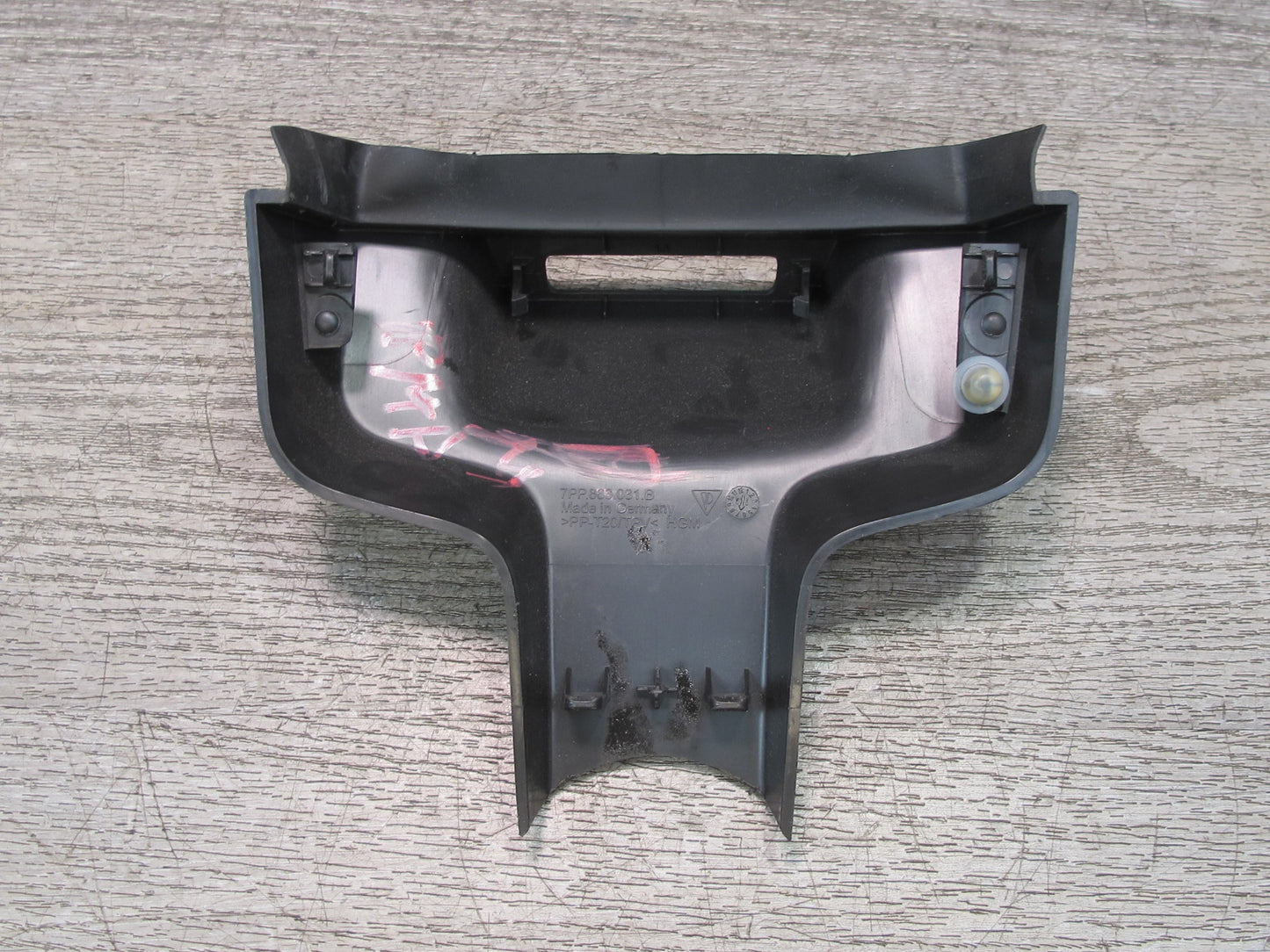 2015-2018 Porsche Macan Interior Rear View Mirror Trim Panel 7PP863081B