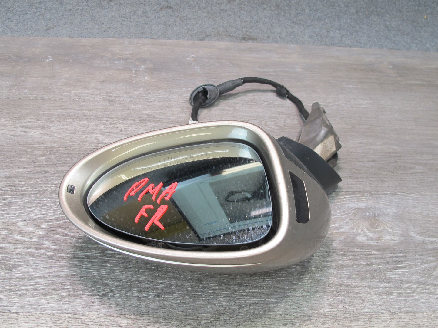 2015-2018 Porsche Macan Right Exterior Side View Mirror w Blind Spot 95B971469AK