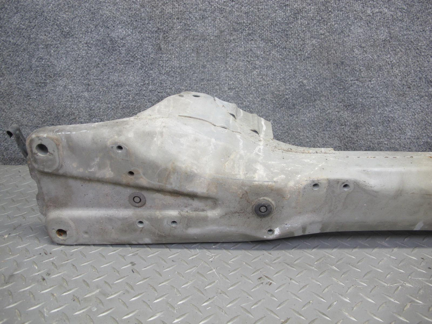 03-05 Toyota MR2 Spyder ZZW30L Rear Suspension Sub Frame Crossmember 50K OEM
