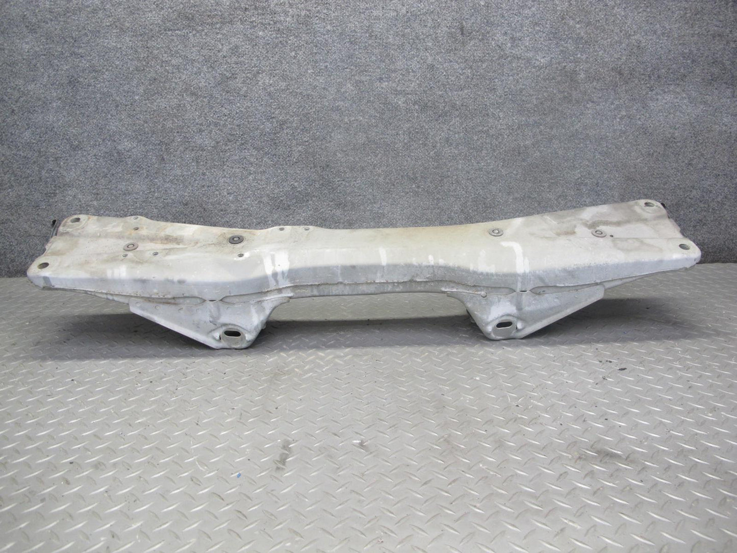 03-05 Toyota MR2 Spyder ZZW30L Rear Suspension Sub Frame Crossmember 50K OEM