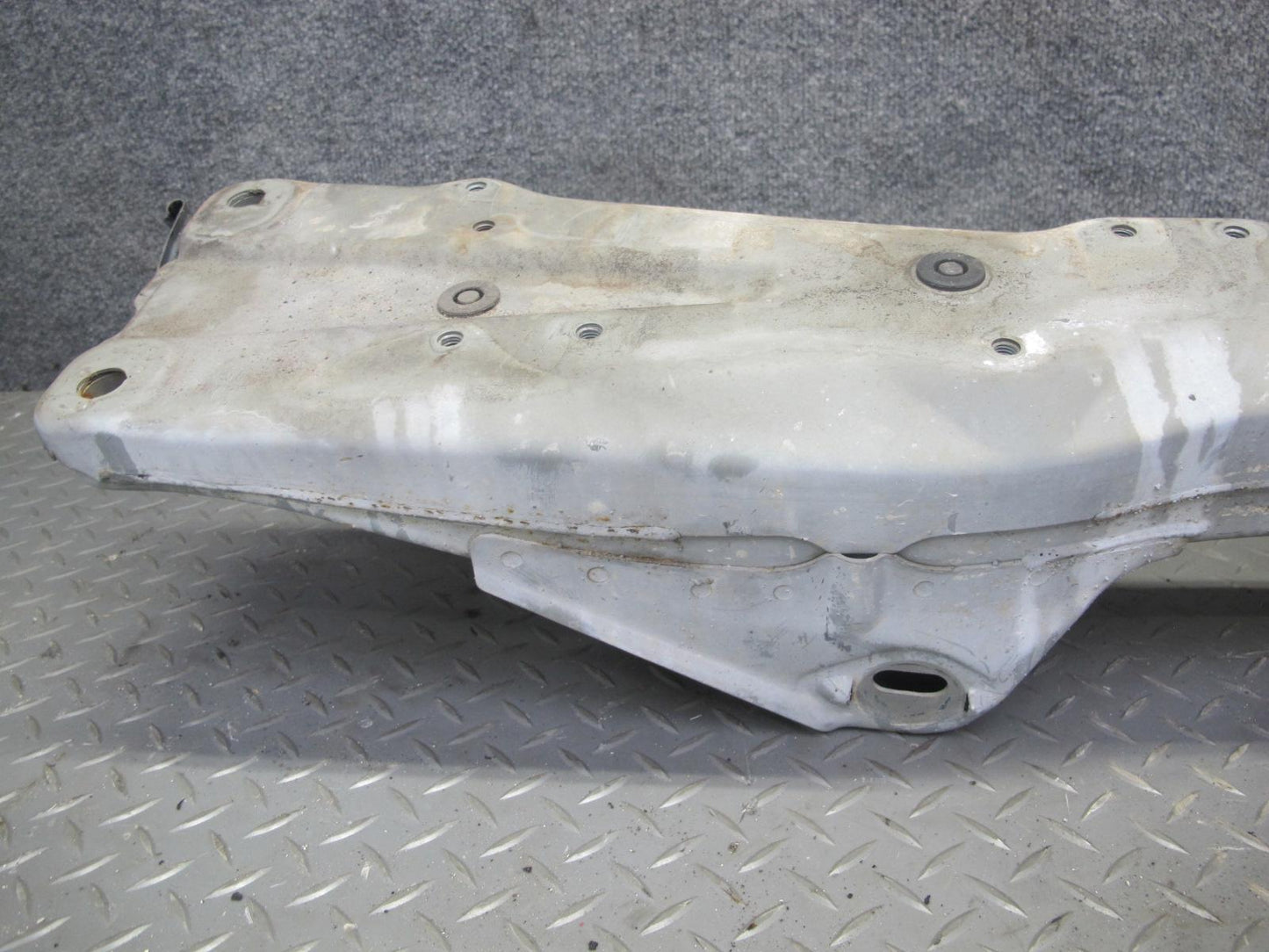 03-05 Toyota MR2 Spyder ZZW30L Rear Suspension Sub Frame Crossmember 50K OEM