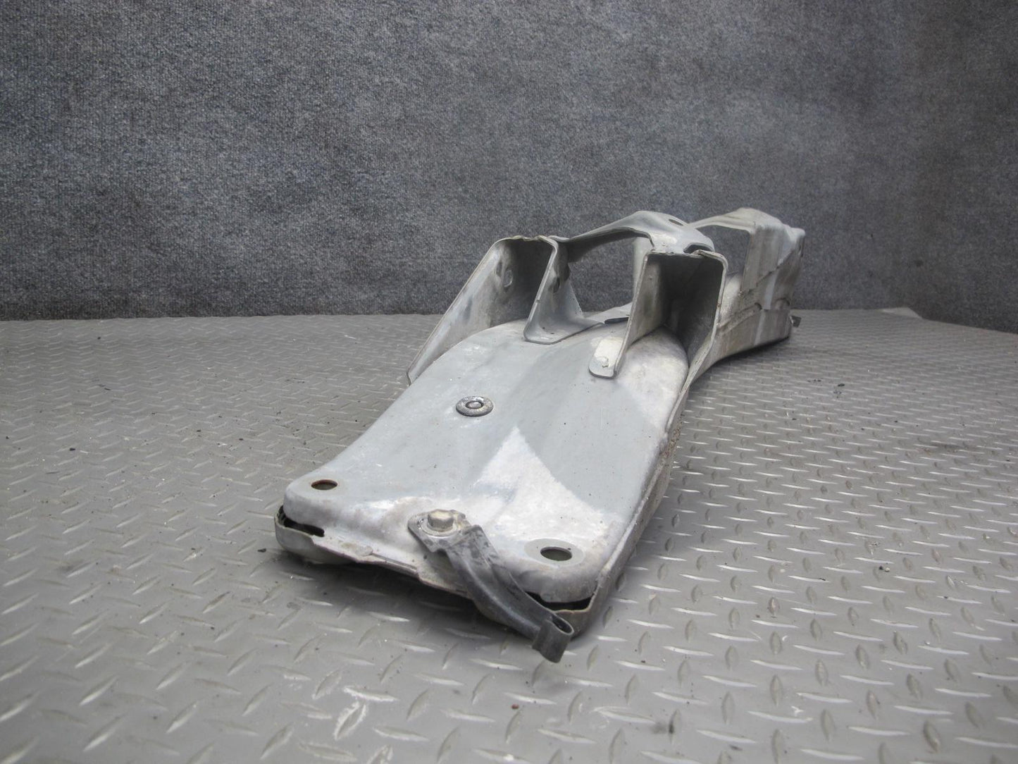 03-05 Toyota MR2 Spyder ZZW30L Rear Suspension Sub Frame Crossmember 50K OEM