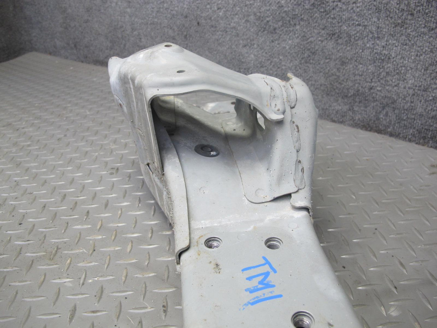 03-05 Toyota MR2 Spyder ZZW30L Rear Suspension Sub Frame Crossmember 50K OEM