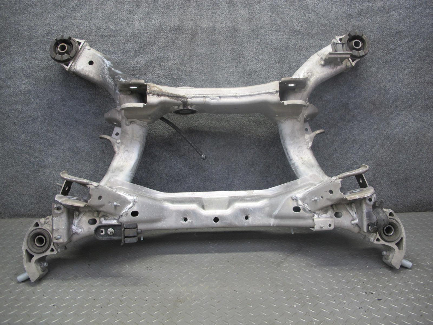 07-09 Nissan 350Z Z33 Convertible Rear Suspension Subframe Crossmember 51K OEM