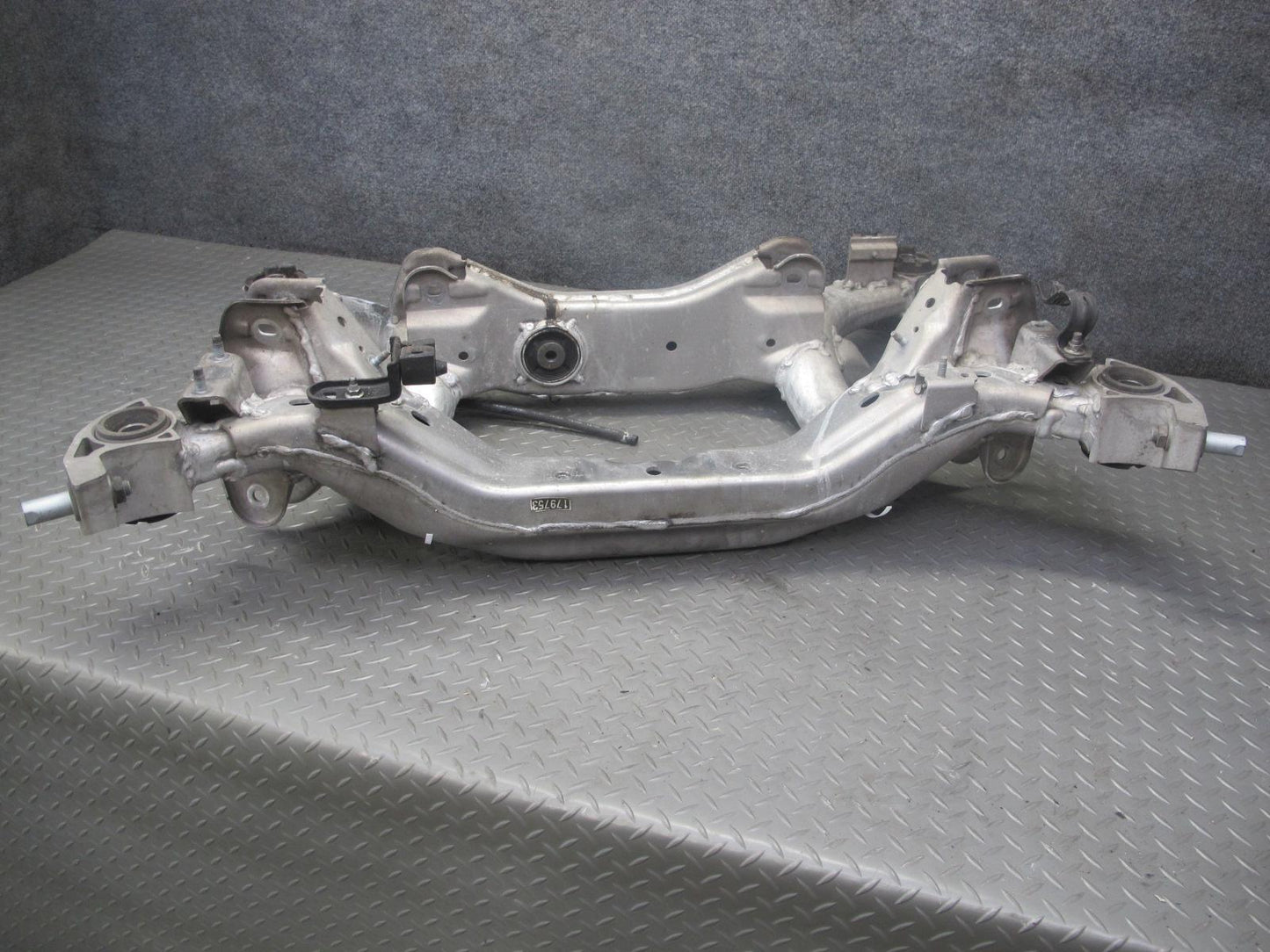 07-09 Nissan 350Z Z33 Convertible Rear Suspension Subframe Crossmember 51K OEM