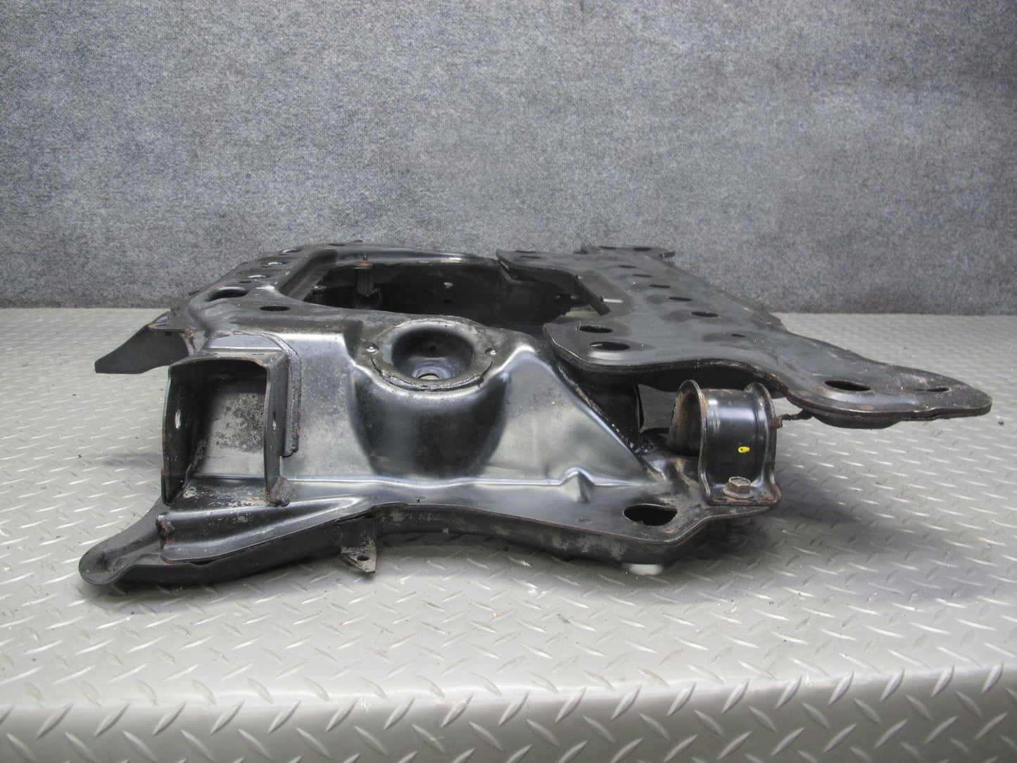 88-91 Mazda RX7 FC3S Convertible Front Suspension Subframe Crossmember OEM