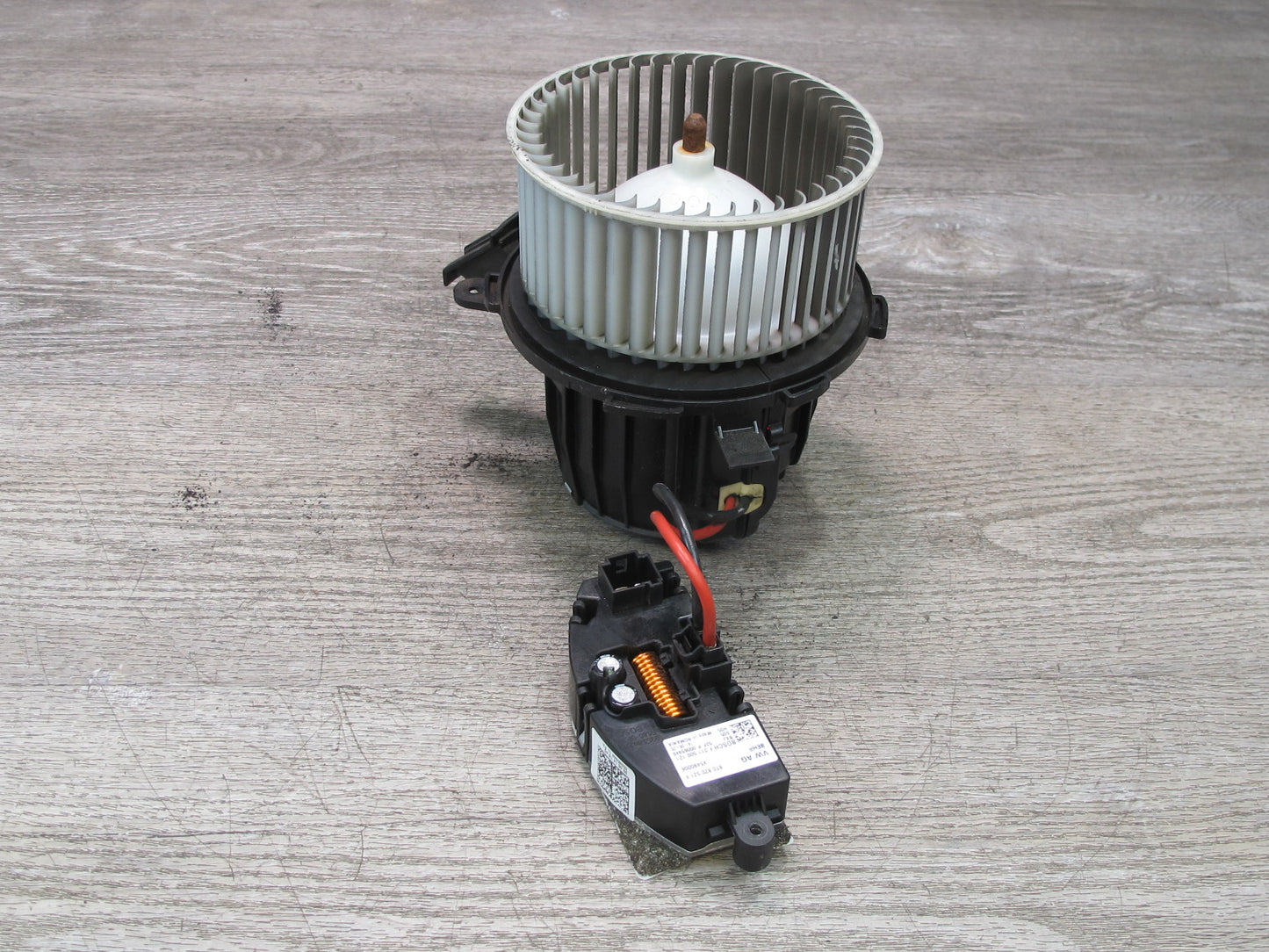 2015-2018 Porsche Macan A/C Heater Blower Motor Fan w Resistor